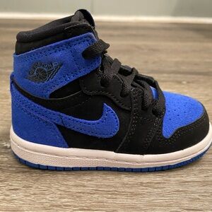 Jordan 1 Retro High OG (TD) size 6c